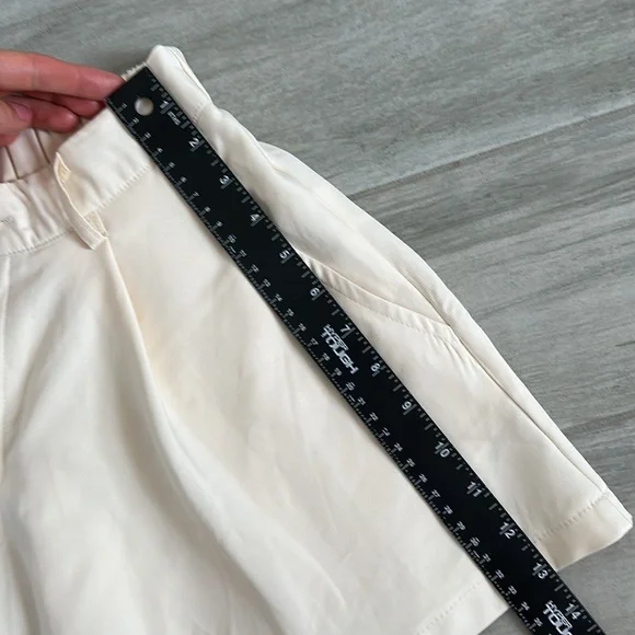 Cream Shorts Bermudas Skorts High Waist / Size S - Picture 8 of 14